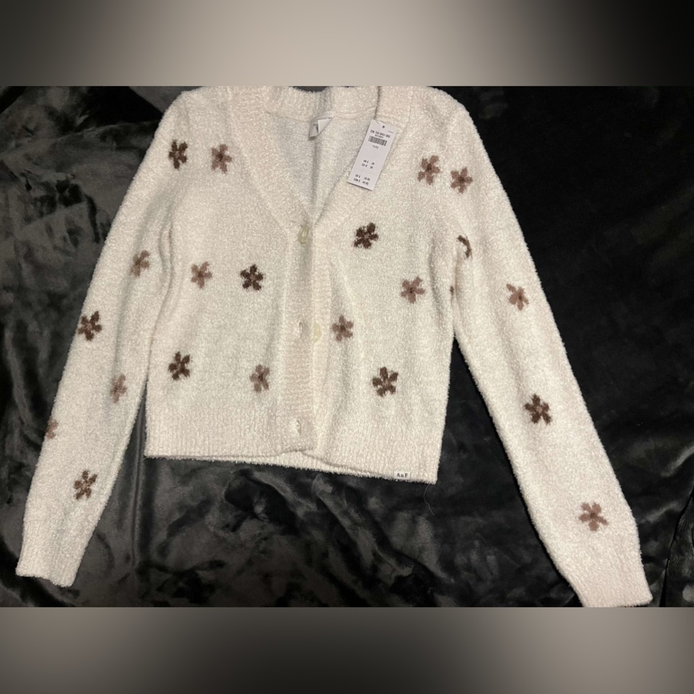 Abercrombie sweater